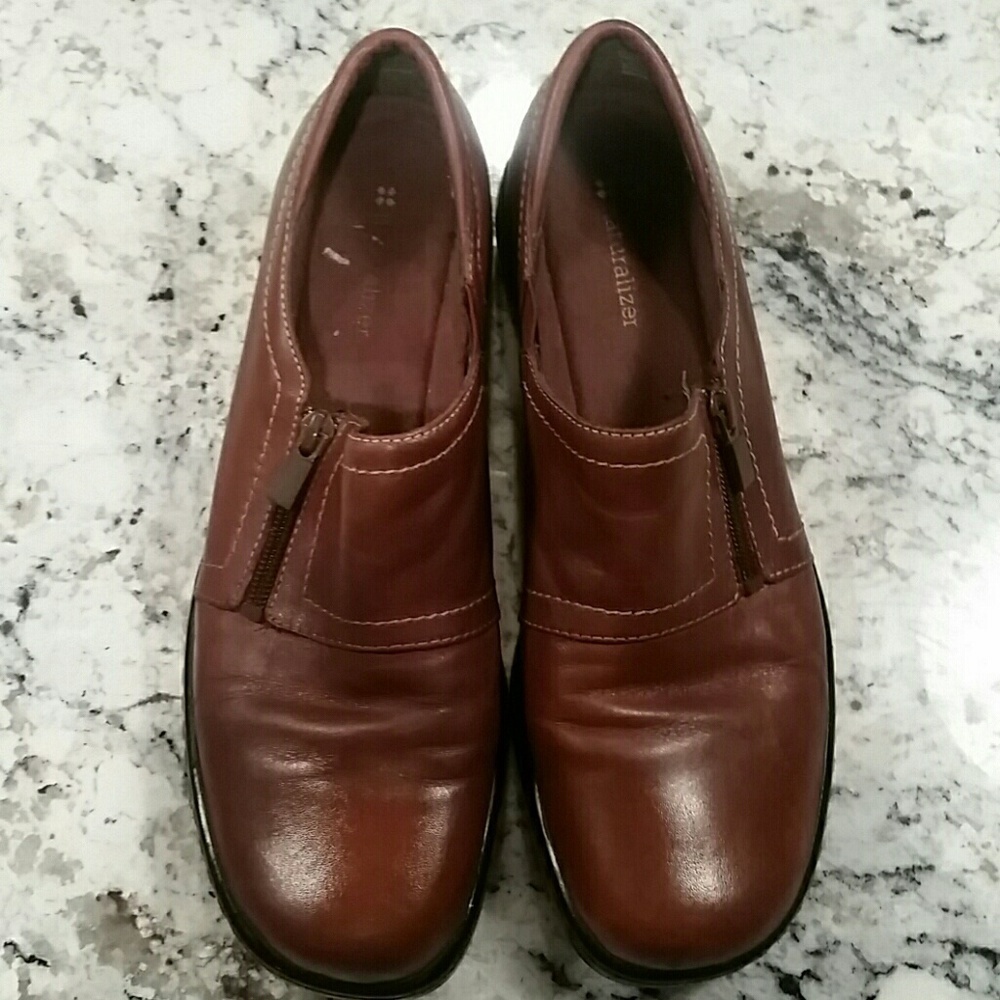 Naturalizer Motto Flats Leather Upper Zipper 10 - Picture 2 of 7